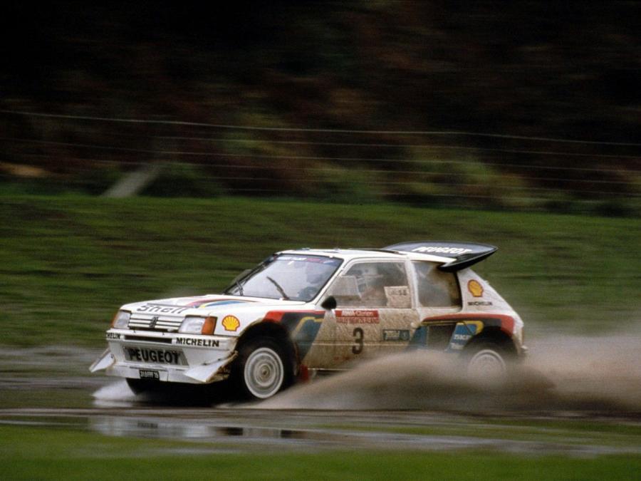  Peugeot 205 T16 Rally Car 1984 года  (фото 7 из 24)